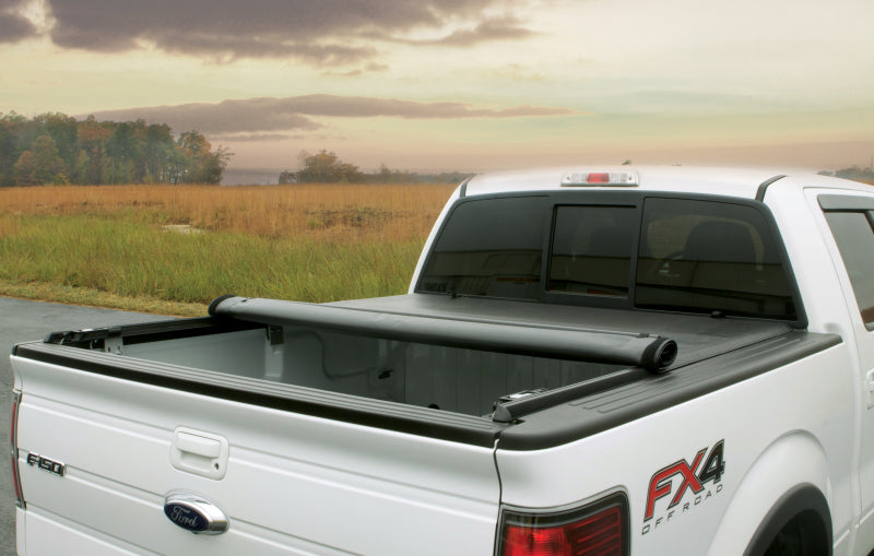 Lund 04-12 Chevy Colorado (5ft. Bed) Genesis Roll Up Tonneau Cover - Black