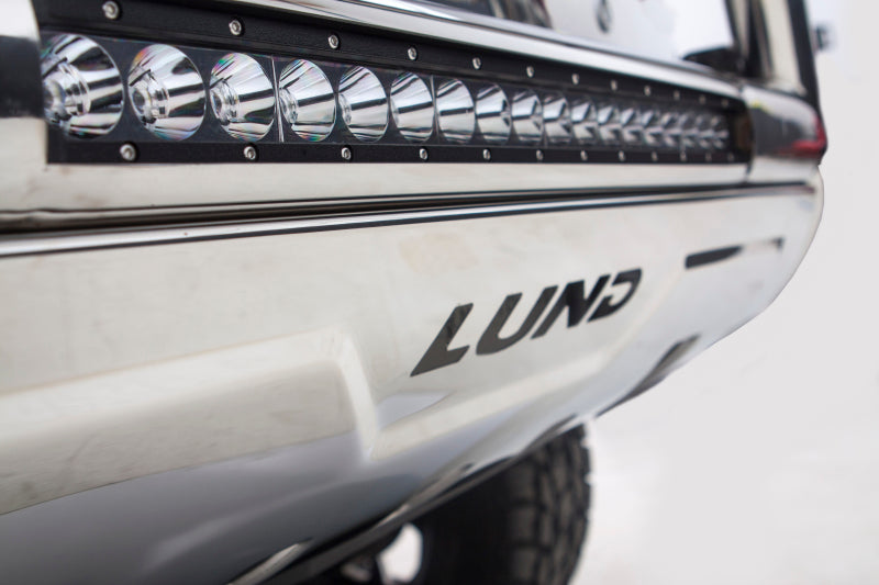 Lund 2019 Chevrolet Silverado 1500  Bull Bar w/Led Light Bar - Polished