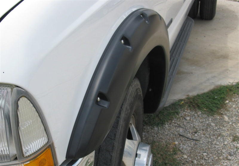 Lund 99-07 Ford F-250 RX-Rivet Style Textured Elite Series Fender Flares - Black (4 Pc.)