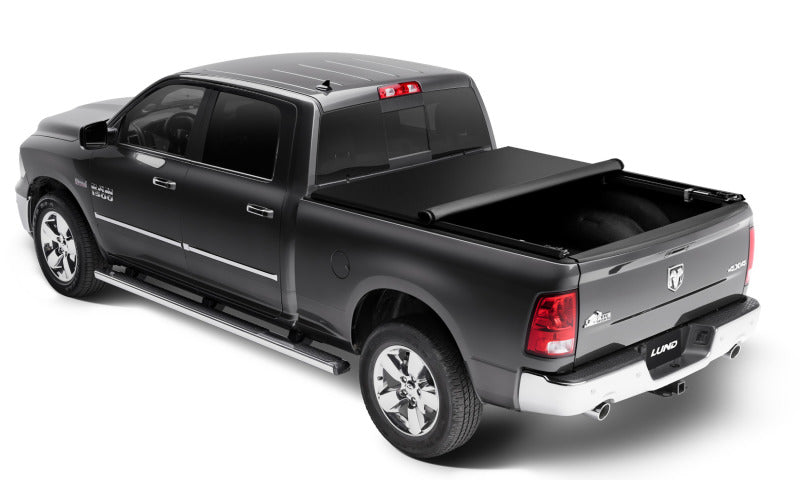 Lund 96-04 Dodge Dakota (6.5ft. Bed) Genesis Elite Roll Up Tonneau Cover - Black