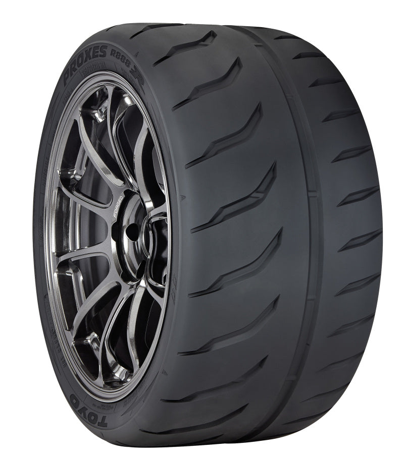 Toyo Proxes R888R Tire - 305/35ZR18 105Y